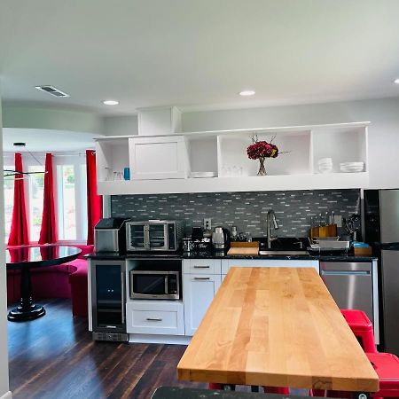 Appartement Sonsak - Unit 1 à Charlottesville Extérieur photo