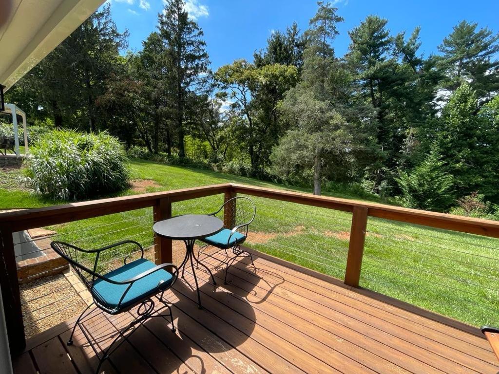 Appartement Sonsak - Unit 1 à Charlottesville Extérieur photo
